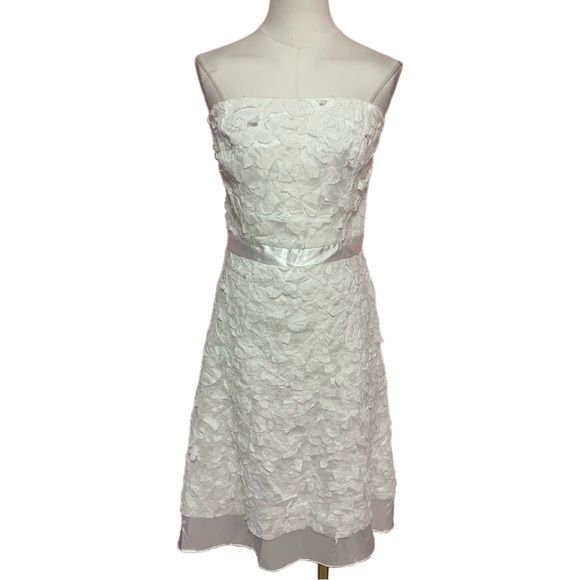 Forever 21 Dresses & Skirts - VTG Y2K Forever 21 White Strapless Textured Formal Dress